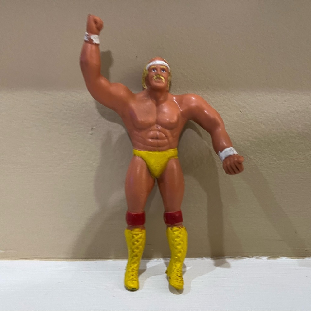 WWF/WWE Hulk Hogan Bend Ems LJN Action Figure Toy